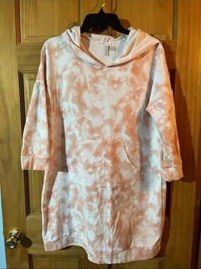 Relaxed Peach Tie-Dye Hooded Mini Dress